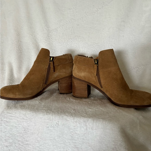 Franco Sarto bootie, size 7.5 - Picture 3 of 7
